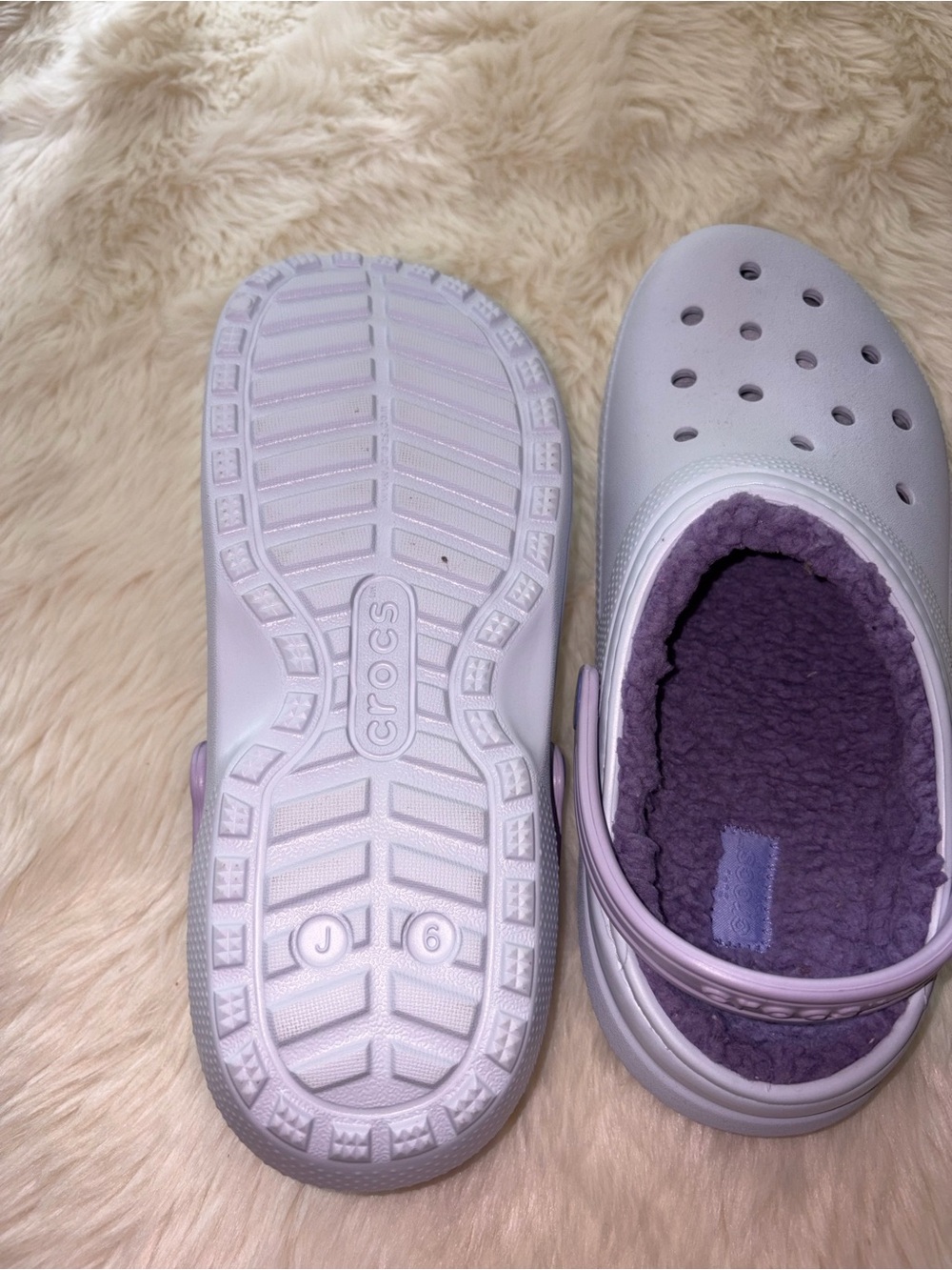 Crocs - Picture 3 of 4